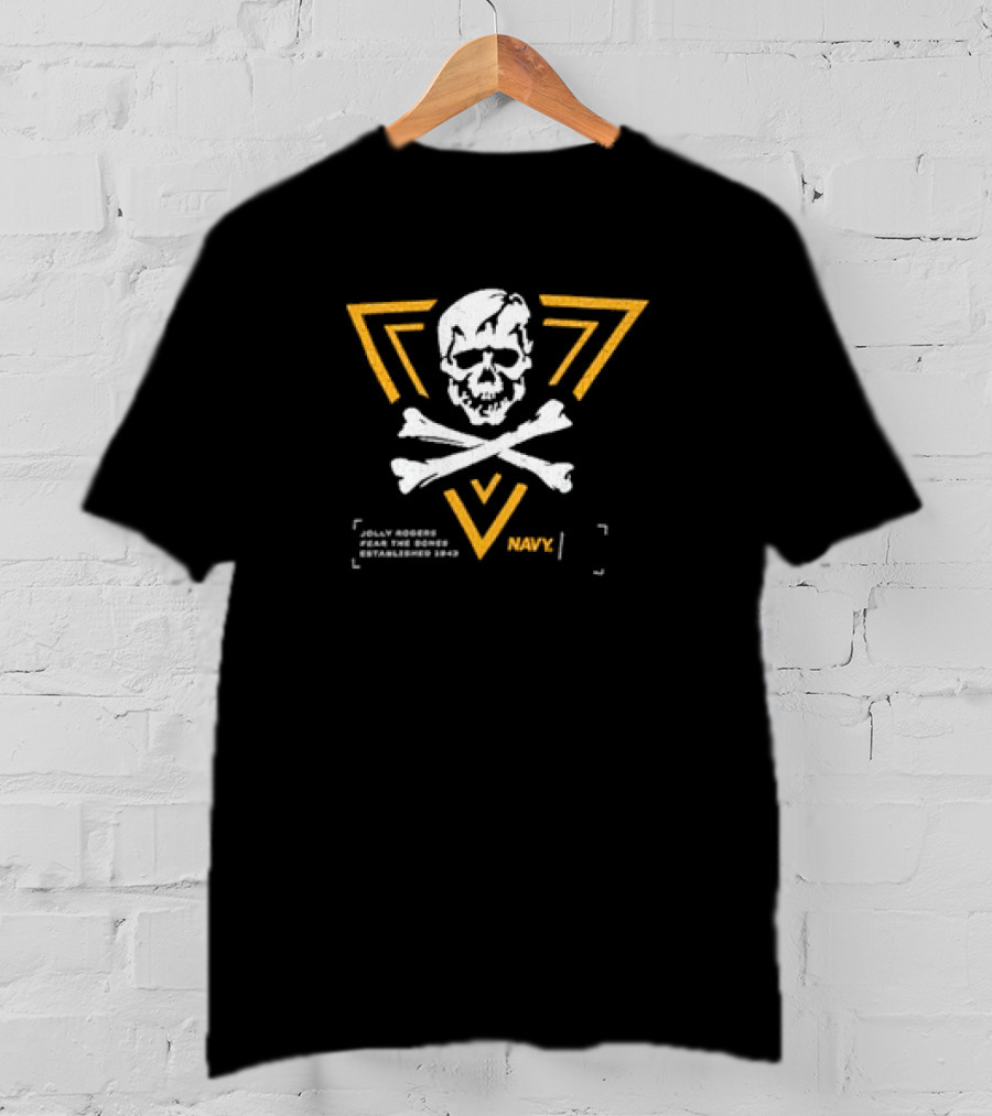 Navy Midshipmen Jolly Rogers Fear The Bones Established 1843 T-Shirt