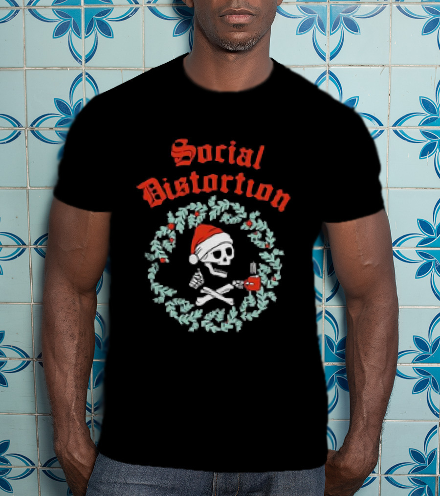Social Distortion Skelly Wreath Santa Christmas Skeleton T-Shirt