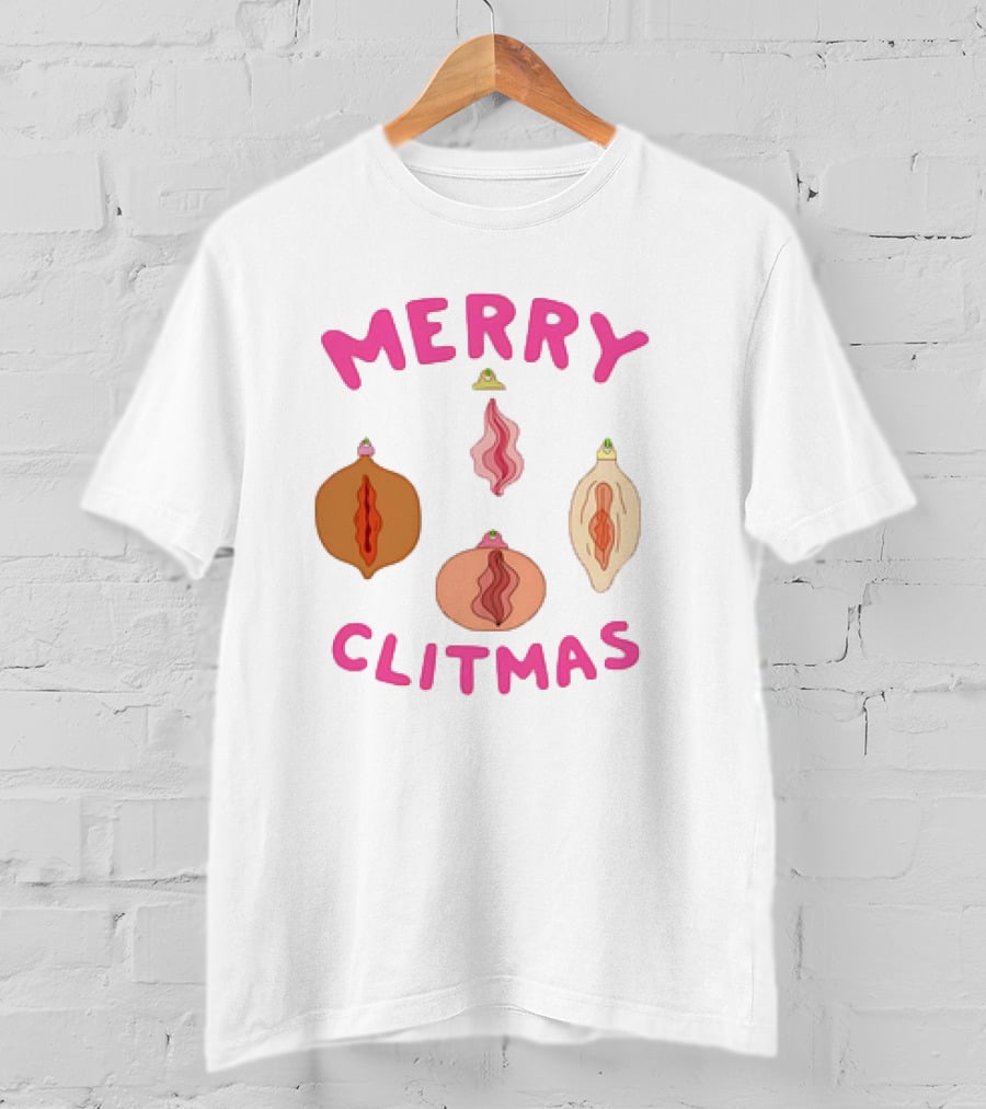 Merry Clitmas Christmas Vagina Ornaments With Santa Hat Decor T-Shirt