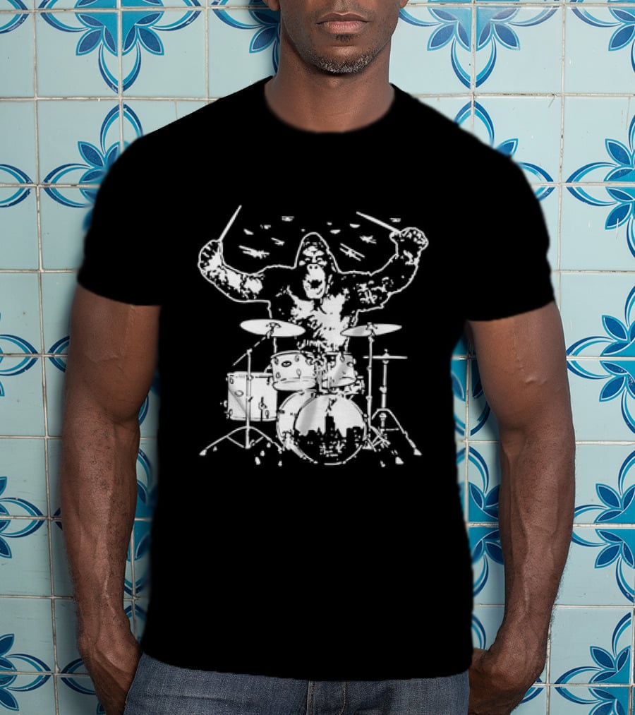Gorilla King Kong Iconic Drumming Scene With Helicopters And City Skyline T-Shirt
