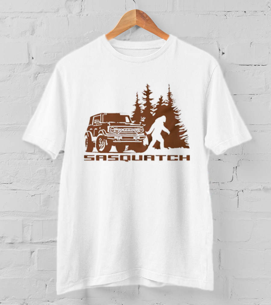 Sasquatch Bigfoot Bronco Truck Forest Scene T-Shirt