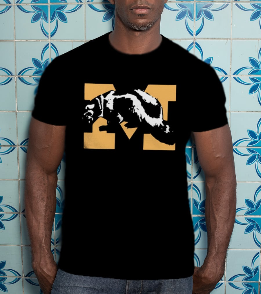 Michigan Wolverines Vintage Mascot M T-Shirt