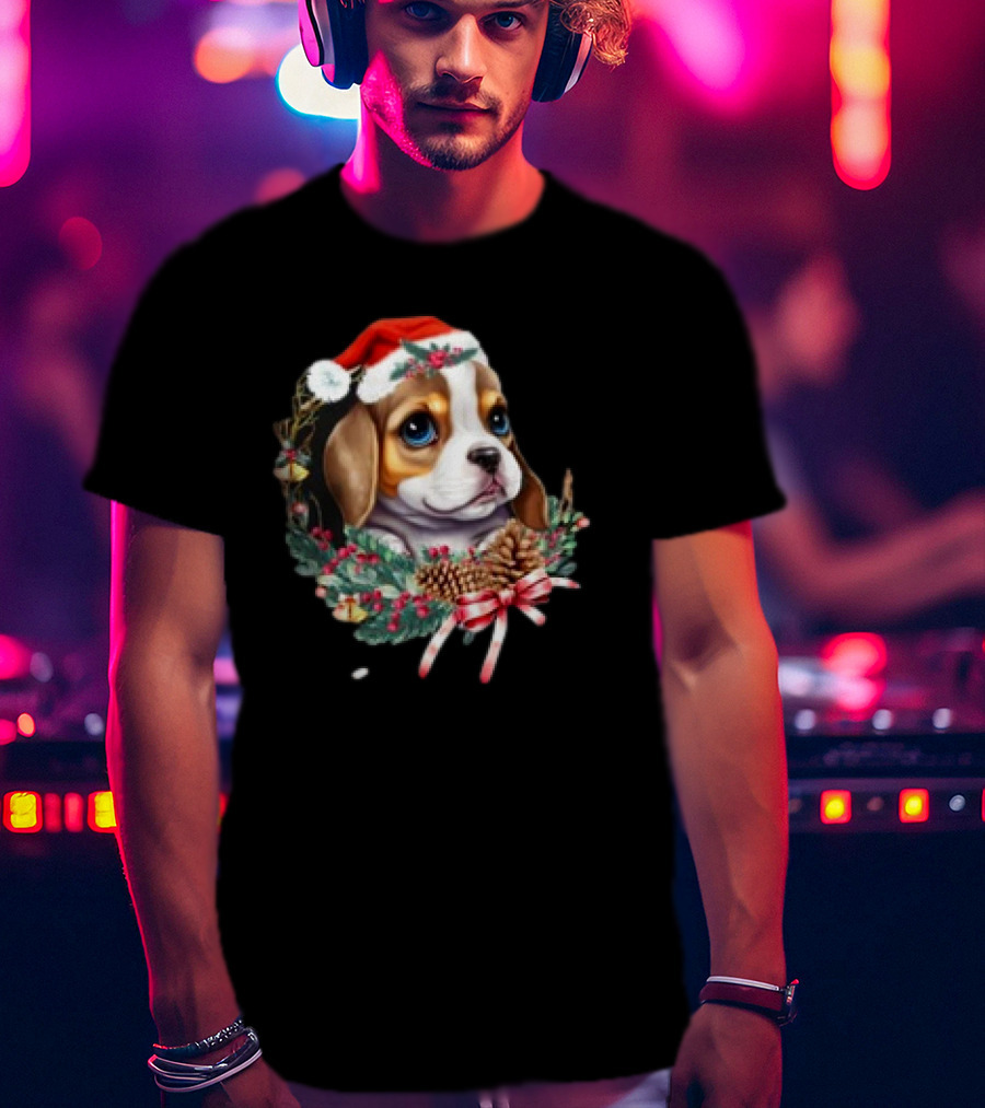 Christmas Beagle With Santa Hat And Holiday Wreath T-Shirt