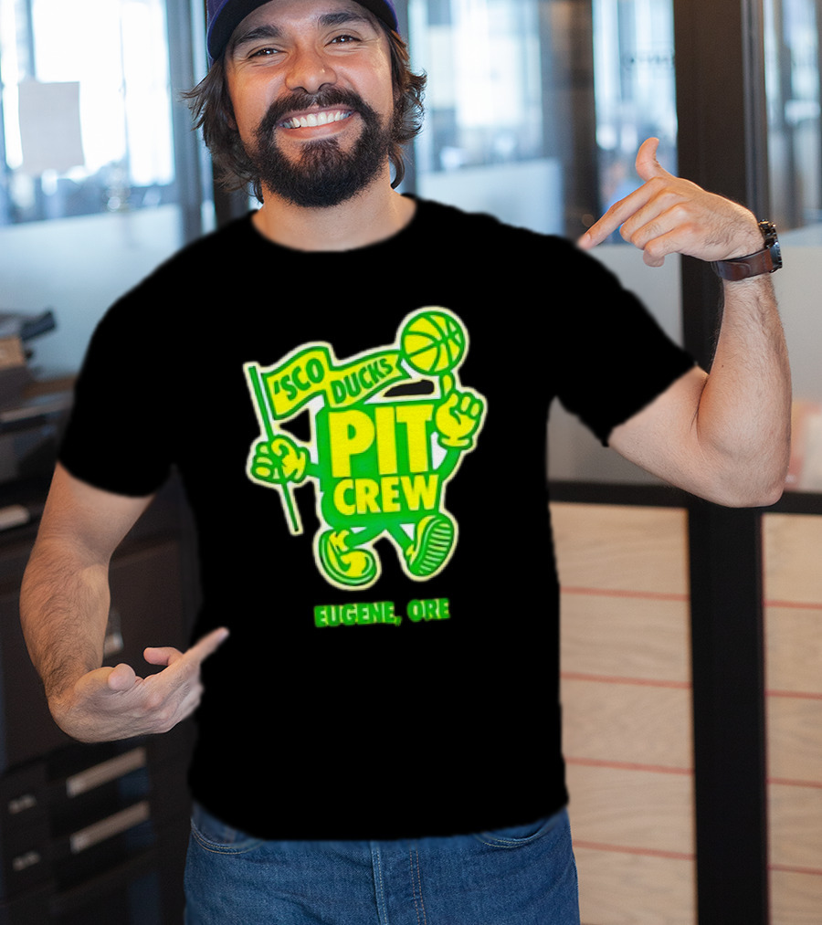 Sco Ducks Pit Crew Eugene Ore Oregon Ducks Basketball T-Shirt