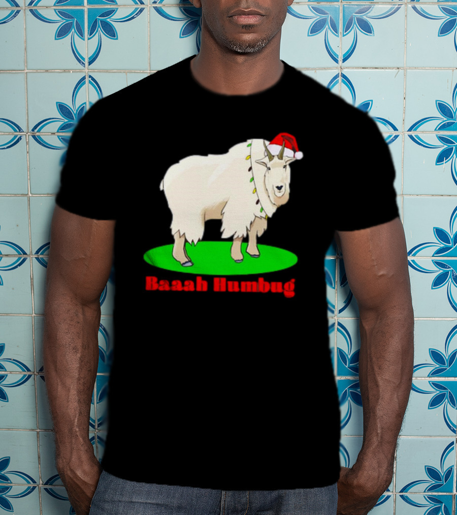 Baaah Humbug Goat With Santa Hat Holiday Lights T-Shirt