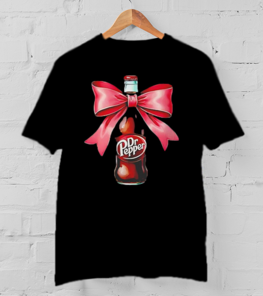 Dr Pepper Bottle With Pink Bow Coquette T-Shirt
