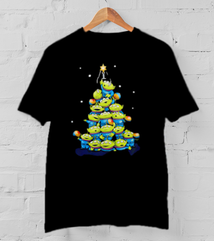 Aliens From Toy Story Forming Christmas Tree Tower With Star And Snowflakes T-Shirt