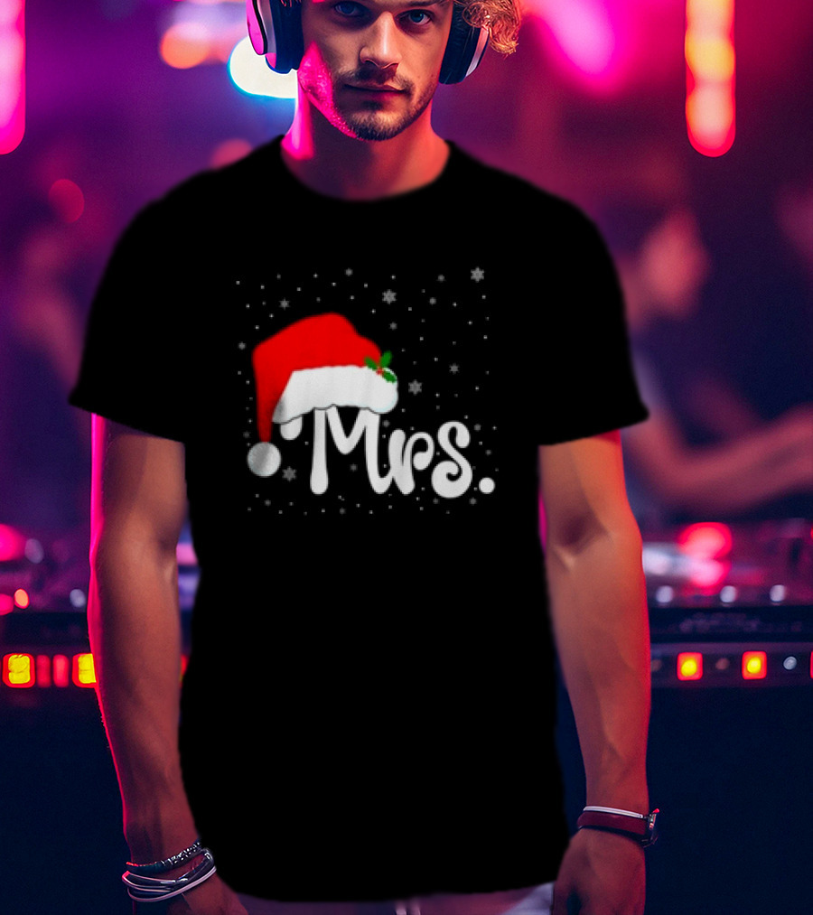 Mrs Santa Claus Christmas Matching Couples T-Shirt