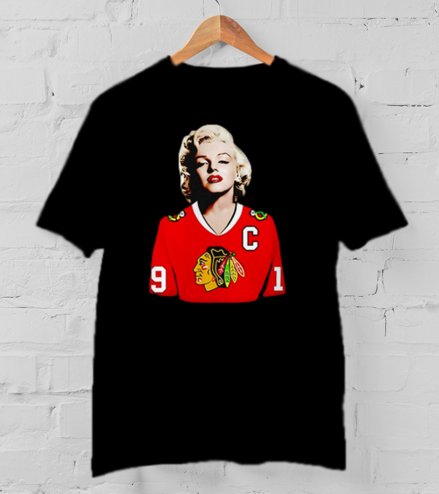 Marilyn Monroe Chicago Blackhawks Jonathan Toews Jersey T-Shirt