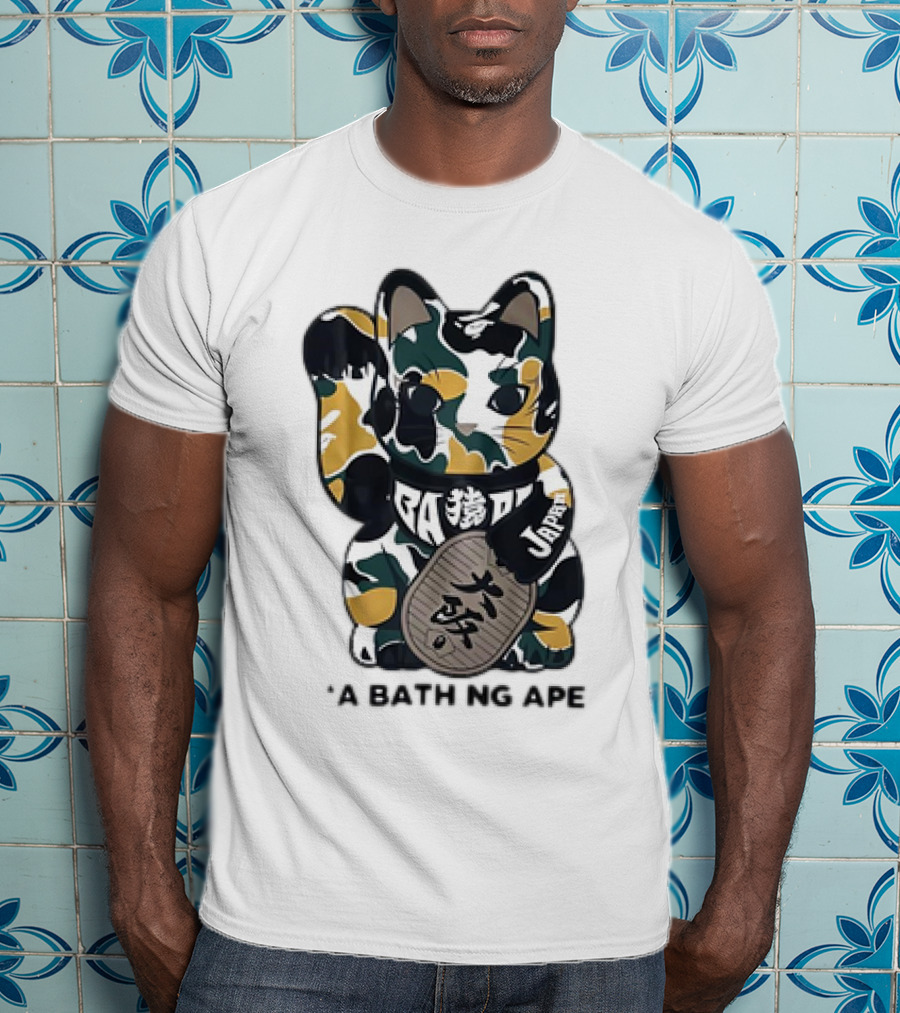 Cat Maneki Neko Japan A Bathing Ape T-Shirt