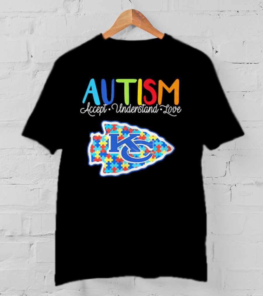 Kansas City Chiefs Autism Accept Understand Love Puzzle T-Shirt