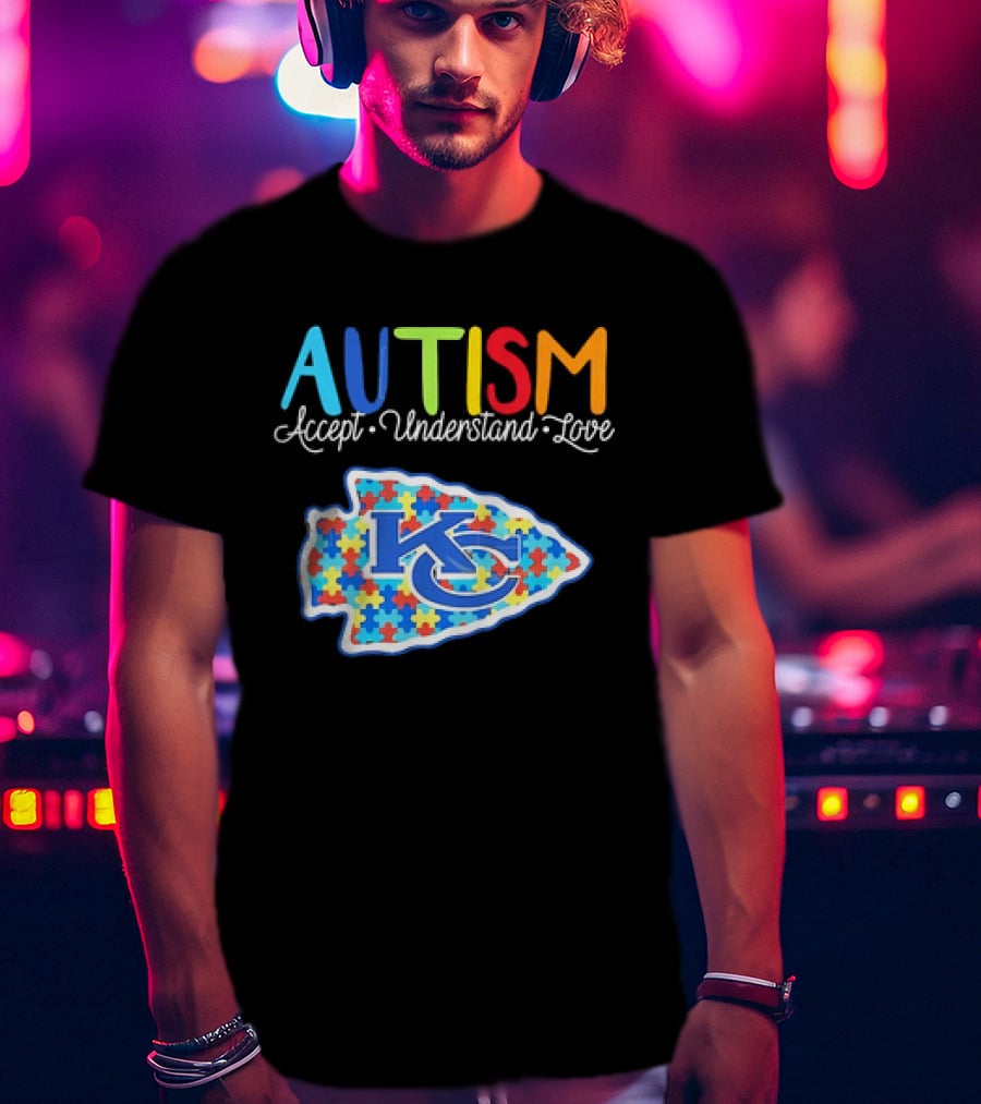 Kansas City Chiefs Autism Accept Understand Love Puzzle T-Shirt