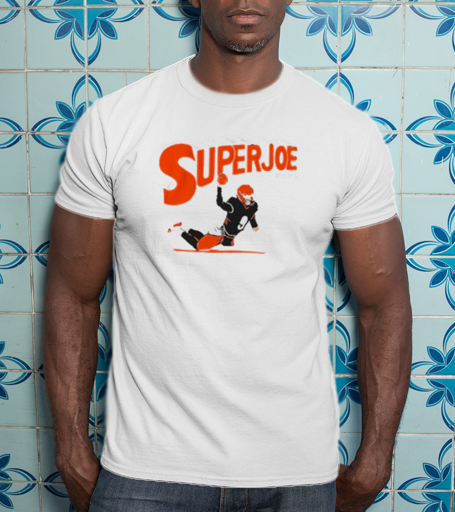 Superjoe Throw 9 Football Superstar T-Shirt