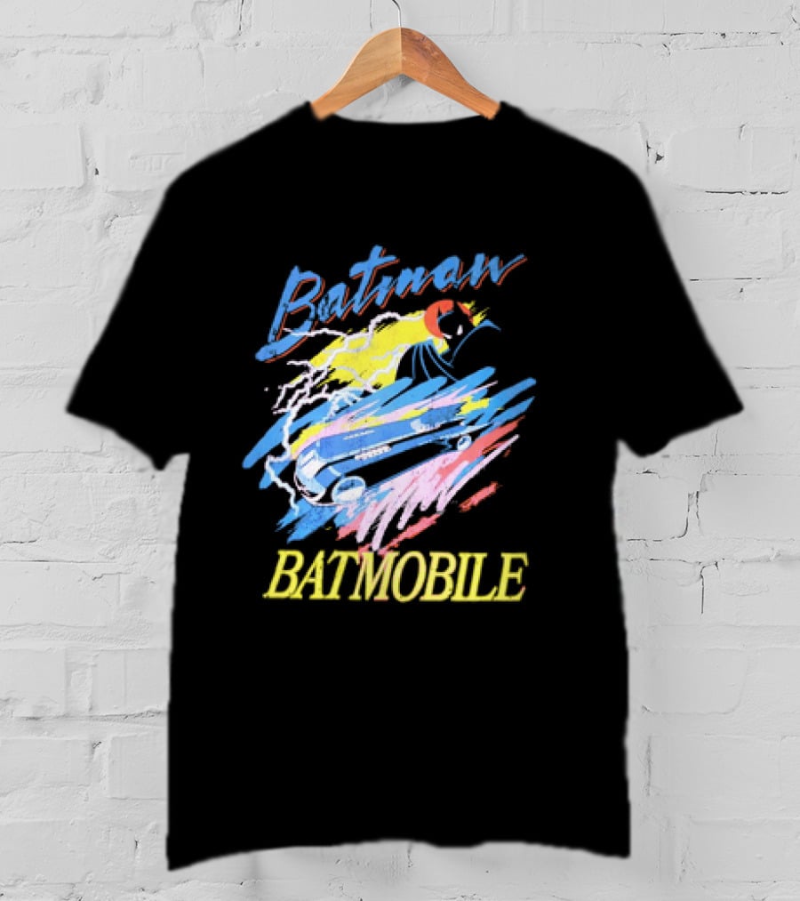 Batman Batmobile Vintage Retro Style Artwork Lightning Burst T-Shirt