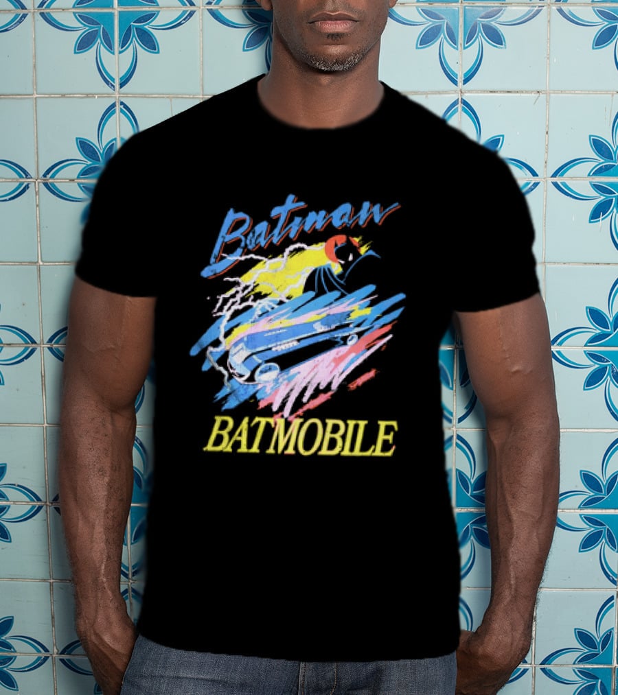 Batman Batmobile Vintage Retro Style Artwork Lightning Burst T-Shirt