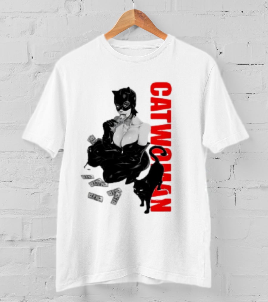 Catwoman Cartoon Noir With Money And Black Cat T-Shirt