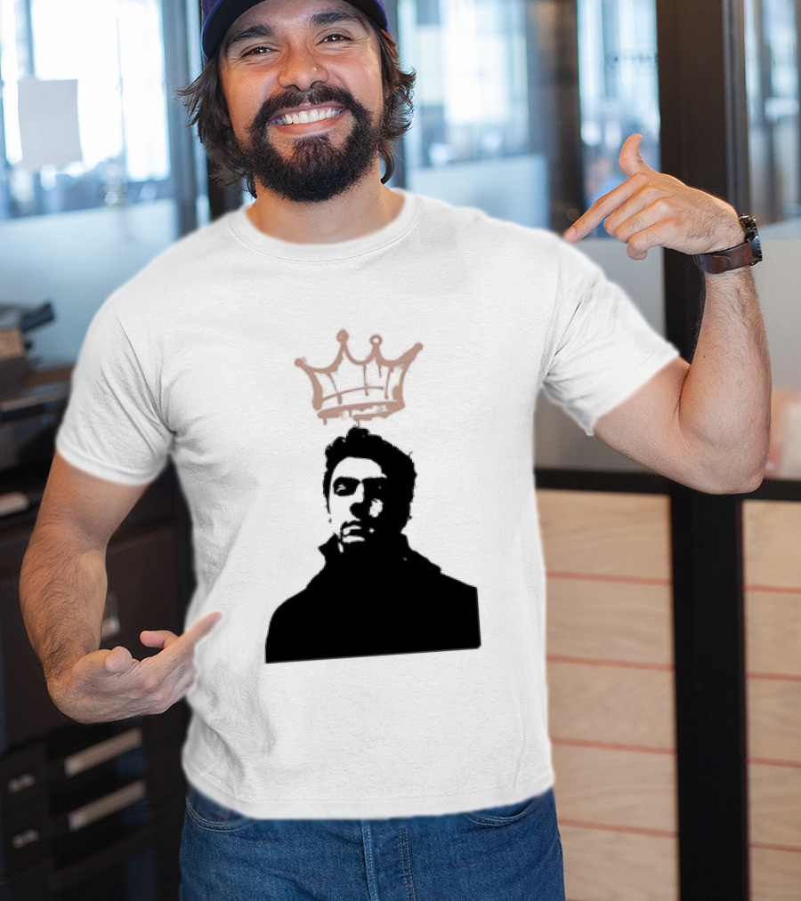Mangione King Graffiti Crown Portrait Fitted Scoop T-Shirt