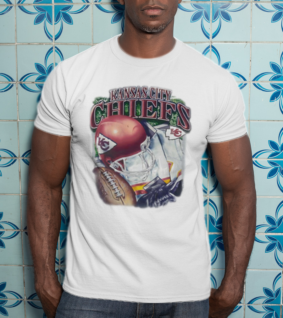 Kansas City Chiefs Helmet Football NFL KC Chiefs Est 1960 T-Shirt