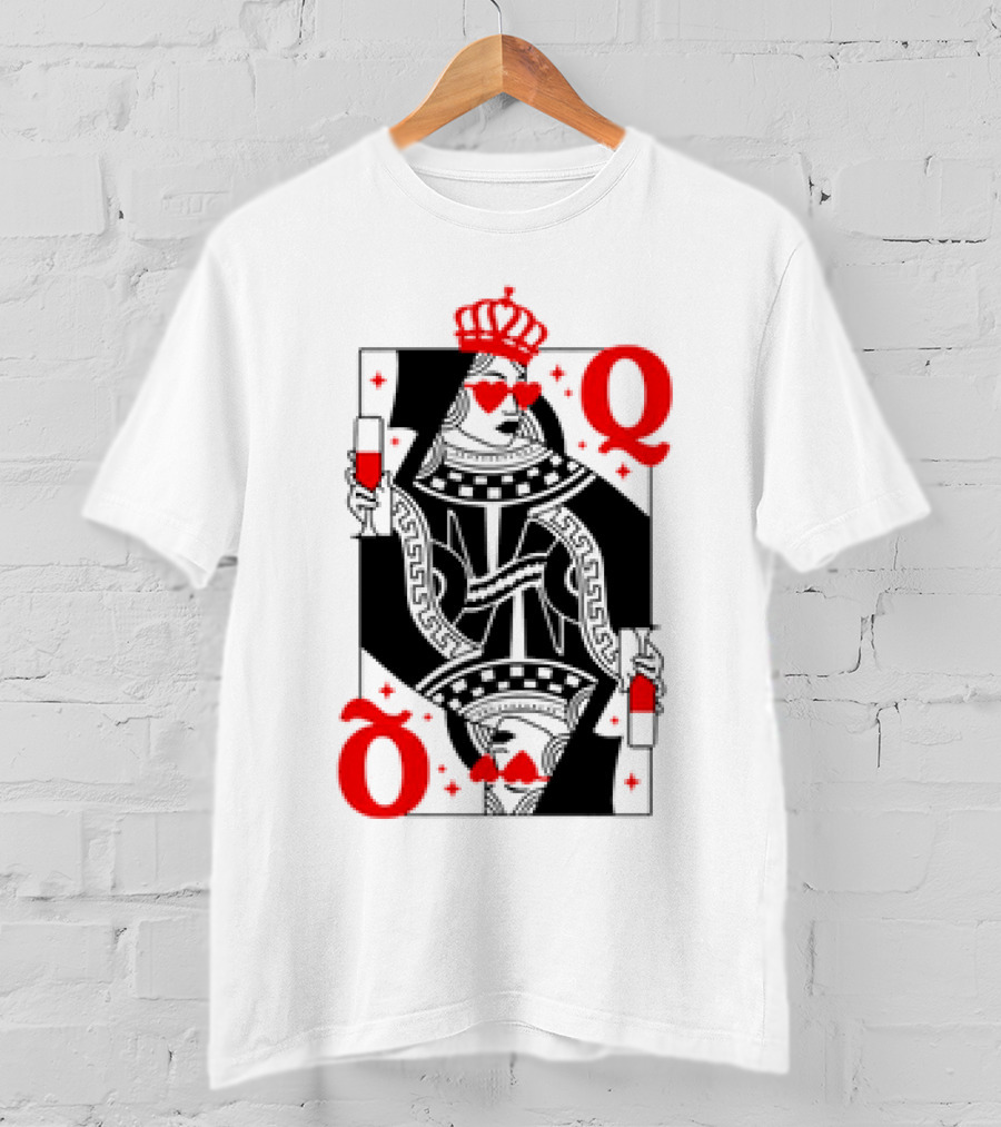 Queen Of Hearts Card Red Heart Glasses T-Shirt