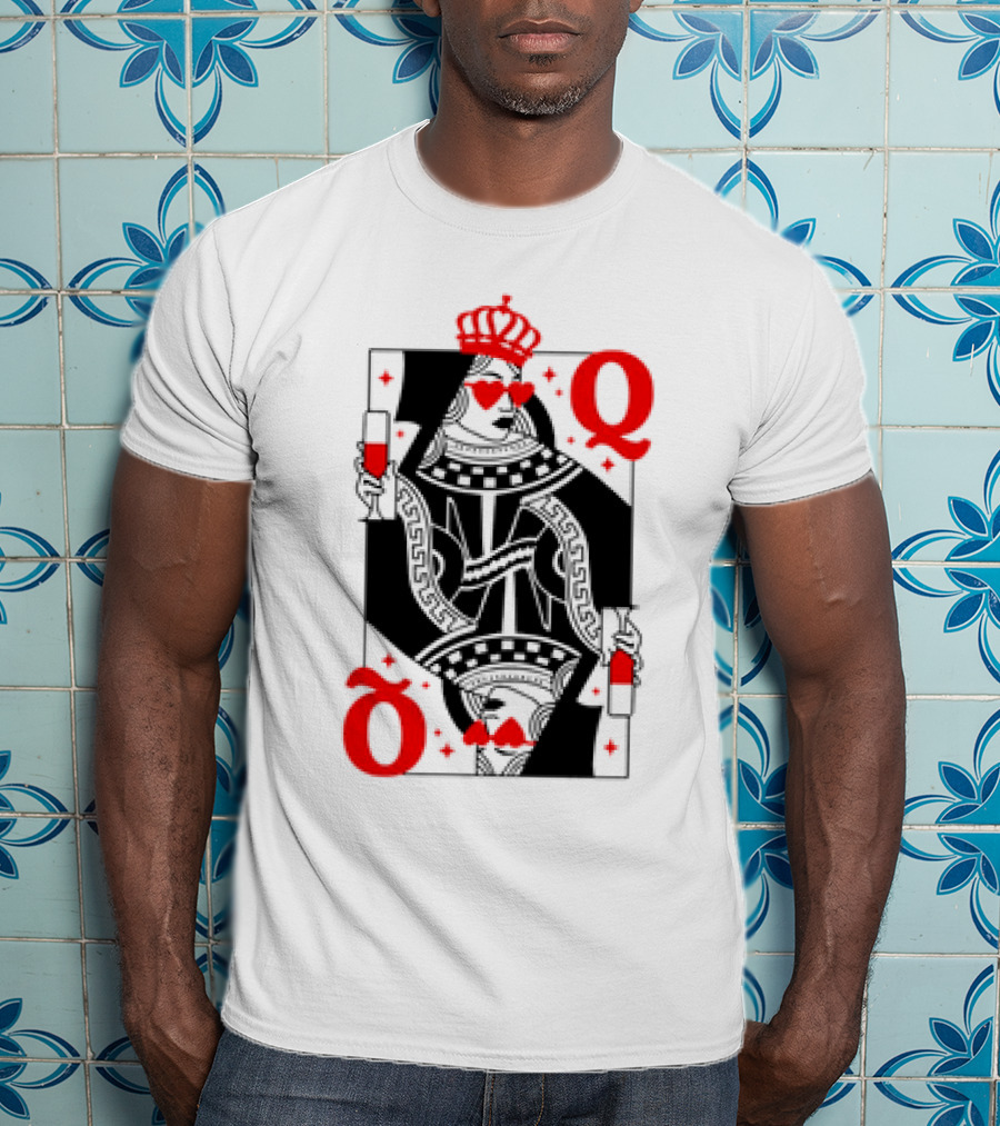 Queen Of Hearts Card Red Heart Glasses T-Shirt