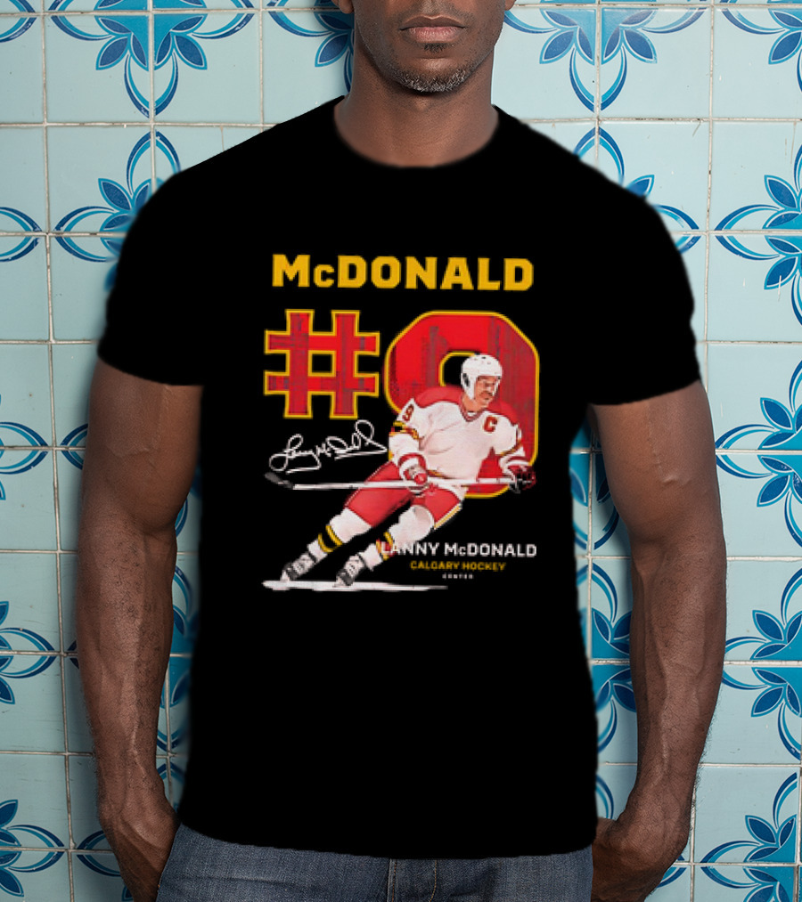 Lanny McDonald #9 Calgary Flames NHL Hockey Throwback Vintage Signature T-Shirt