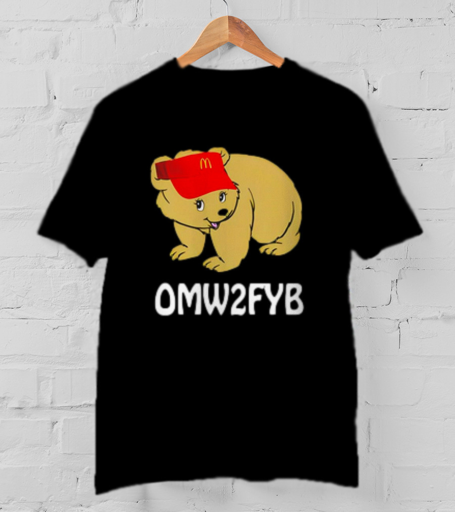 OMW2FYB Bear In Fast Food Cap T-Shirt