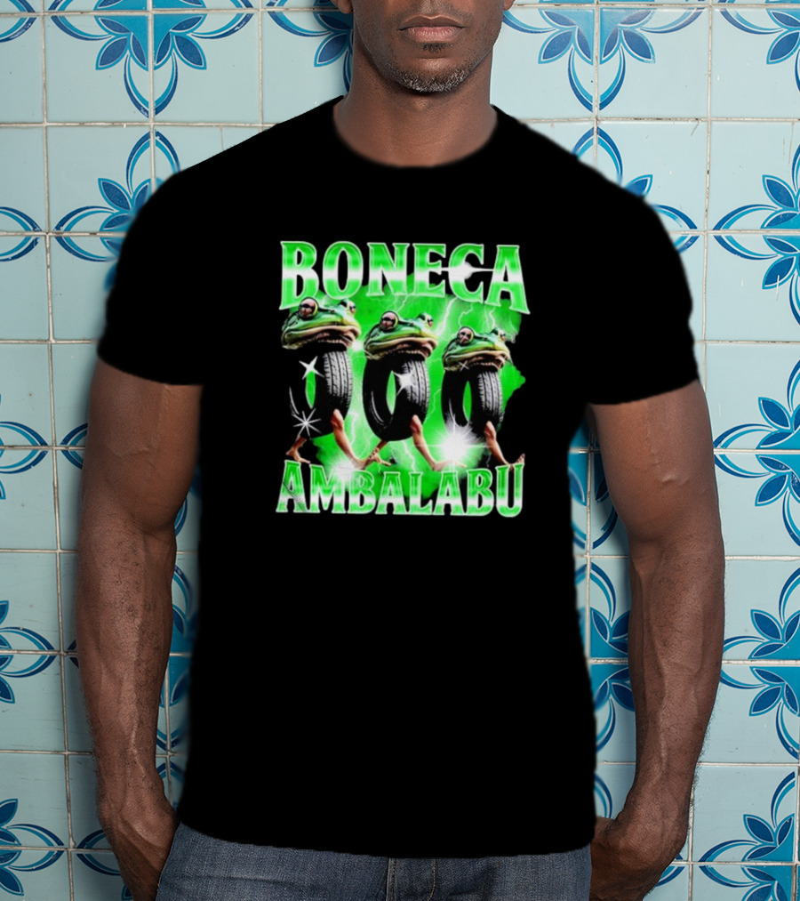 Boneca Ambalabu Frog Head With Tires And Green Lightning T-Shirt