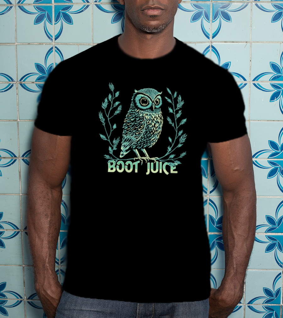Boot Juice Owl Laurel Branches T-Shirt