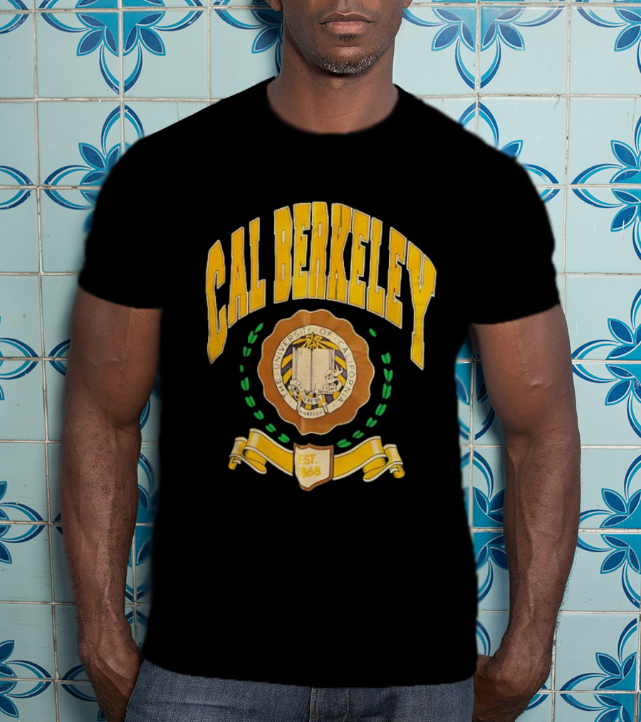 Cal Berkeley University Of California Est 1868 Crest Academic Seal T-Shirt