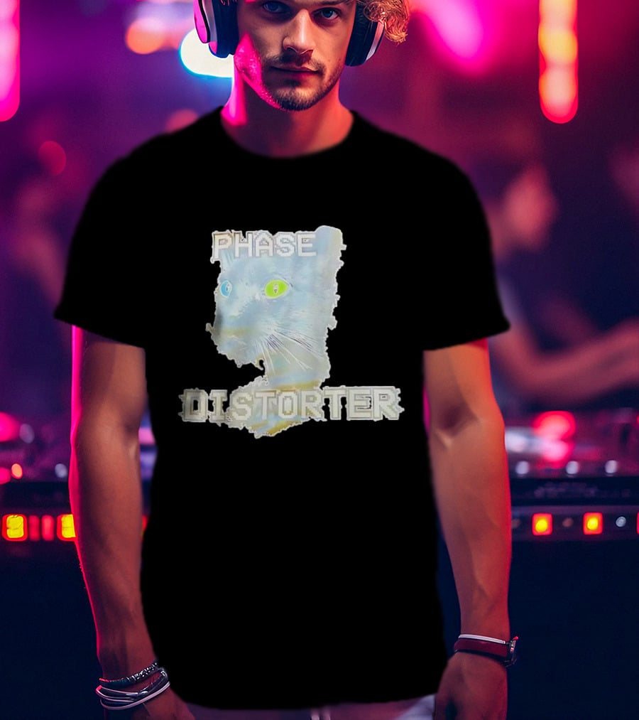 Cat Phase Distorter Optical Effect With Colorful Eyes T-Shirt