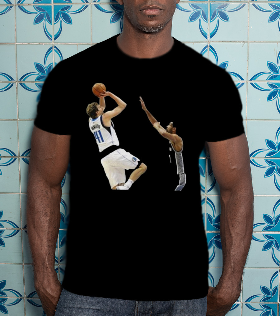Dirk Nowitzki Fadeaway Jumper Over Tim Duncan NBA Iconic Moment T-Shirt