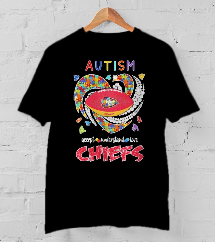 Autism Accept Understand Love Kansas City Chiefs Puzzle Heart T-Shirt