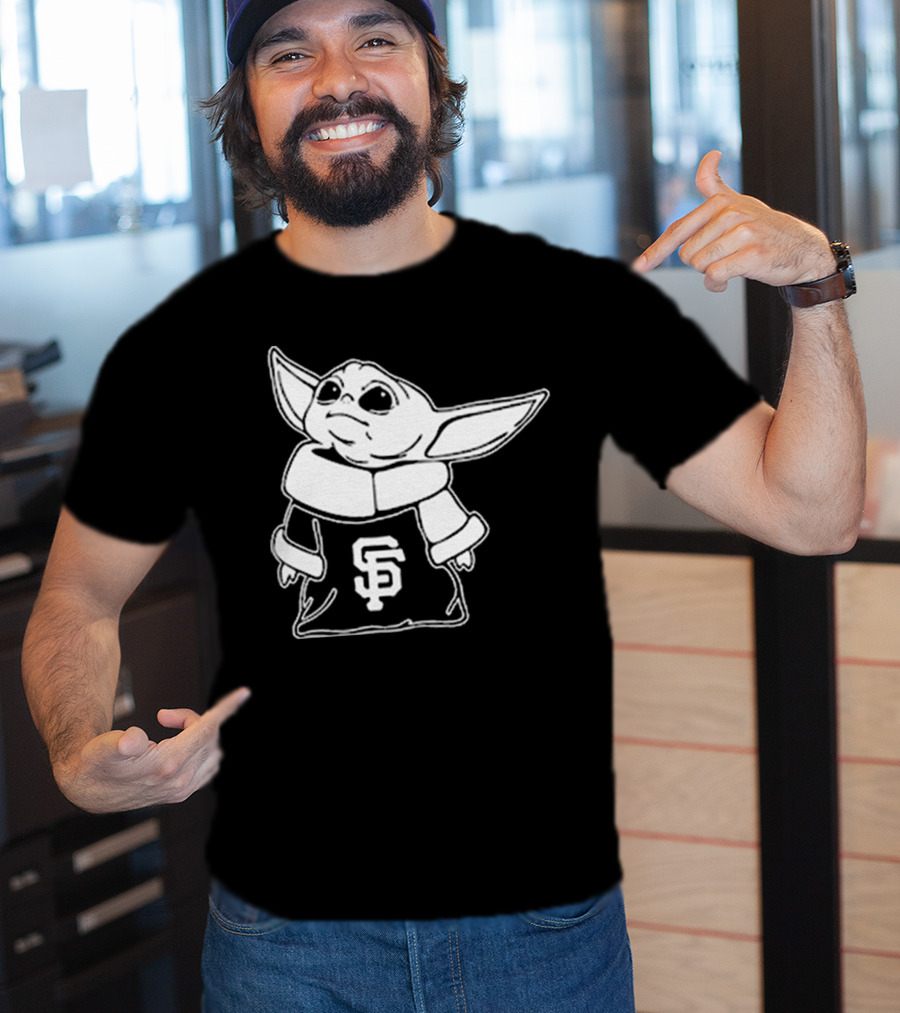 Baby Yoda SF Giants Fan Apparel T-Shirt