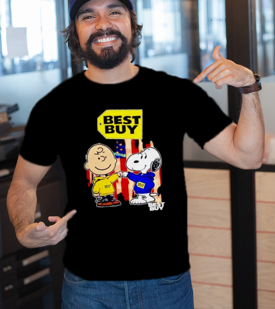 Best Buy Charlie Brown Snoopy Yellow Blue S Fist Bump T-Shirt