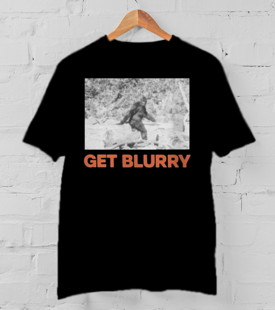 Blurry Creatures Get Blurry Bigfoot Image Classic Style T-Shirt