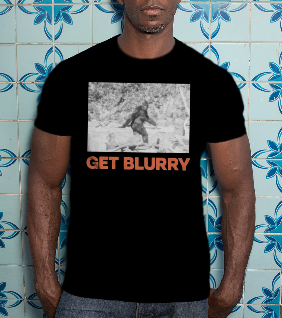 Blurry Creatures Get Blurry Bigfoot Image Classic Style T-Shirt