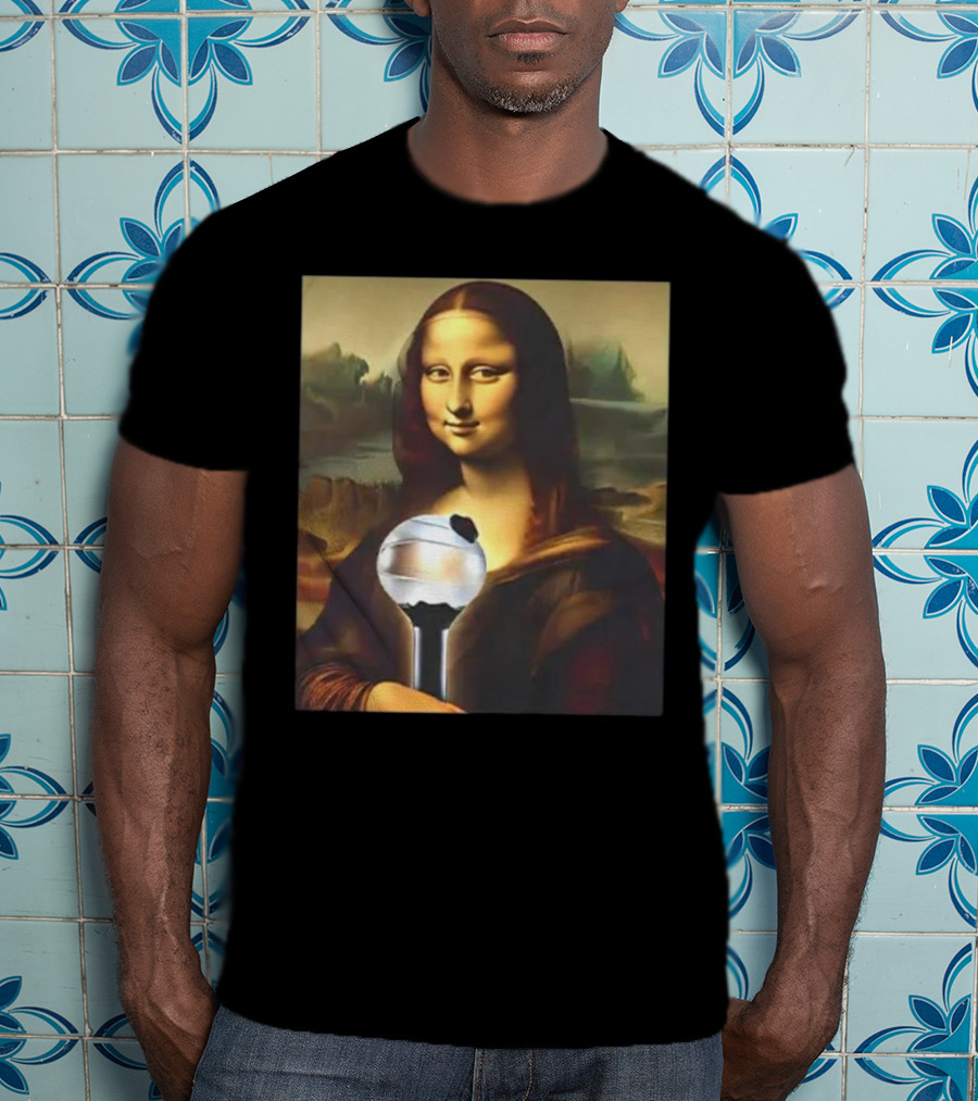 BTS J-hope Mona Lisa Holding ARMY Bomb T-Shirt
