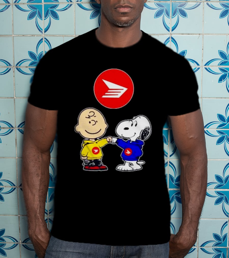Canada Post Charlie Brown And Snoopy T-Shirt