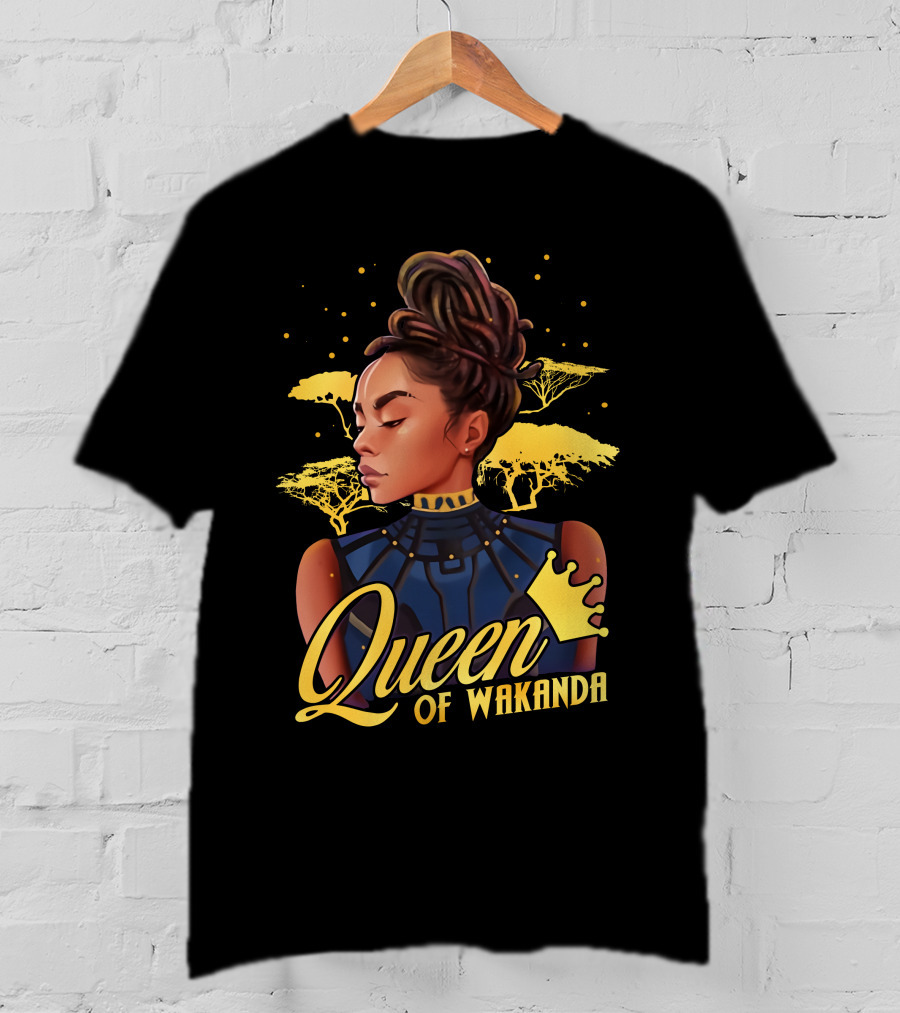 Queen Of Wakanda Royalty And Elegance With African Serengeti Backdrop T-Shirt
