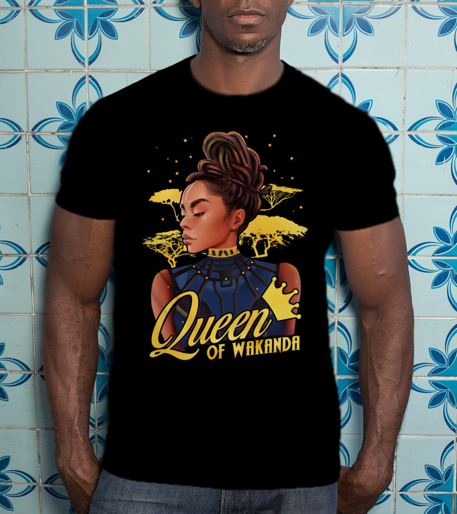 Queen Of Wakanda Royalty And Elegance With African Serengeti Backdrop T-Shirt