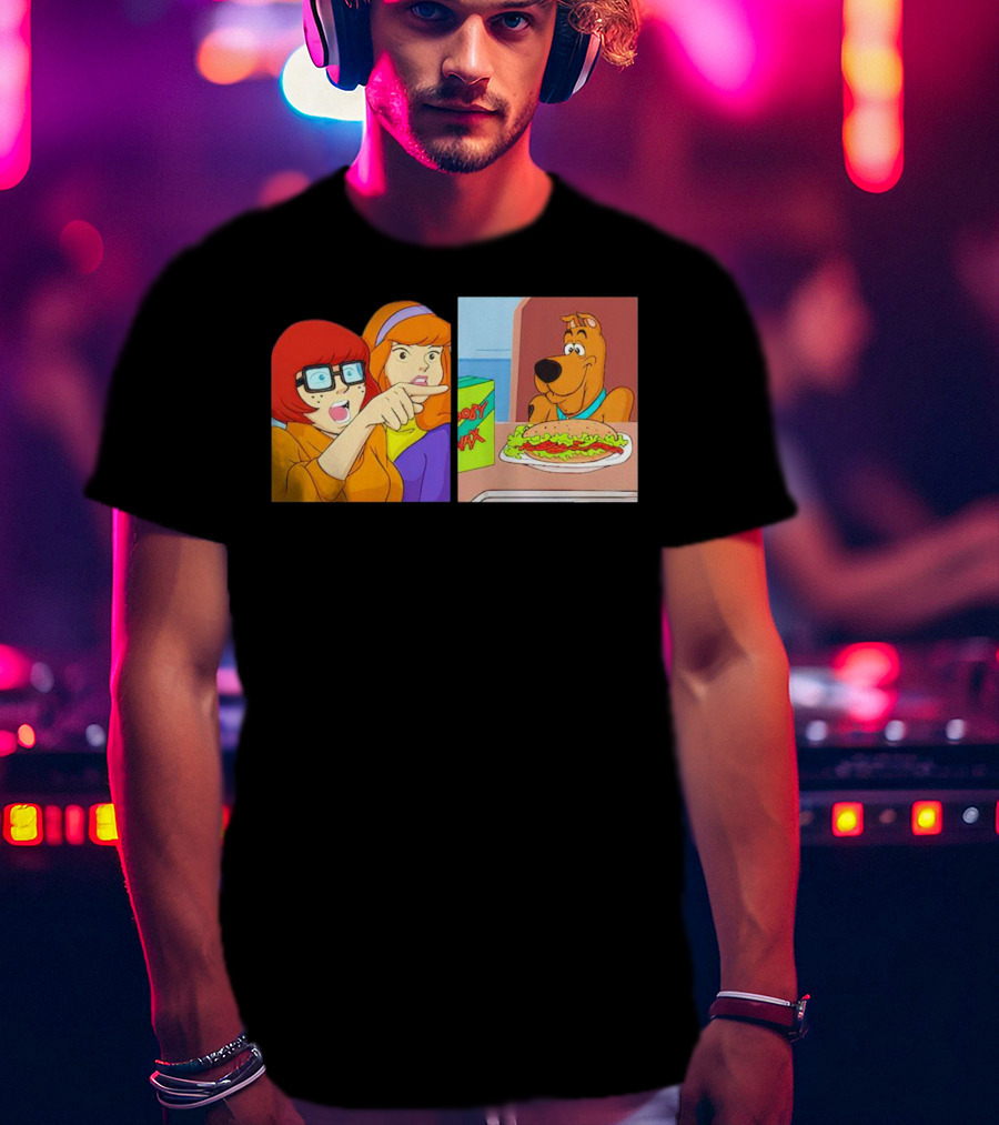 Velma Daphne Scooby-Doo Mystery Incorporated Funny Pizza Reaction T-Shirt