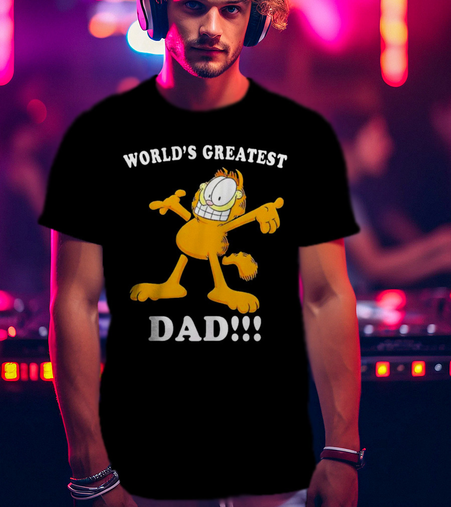 World's Greatest Dad Garfield Enthusiastic Pose T-Shirt