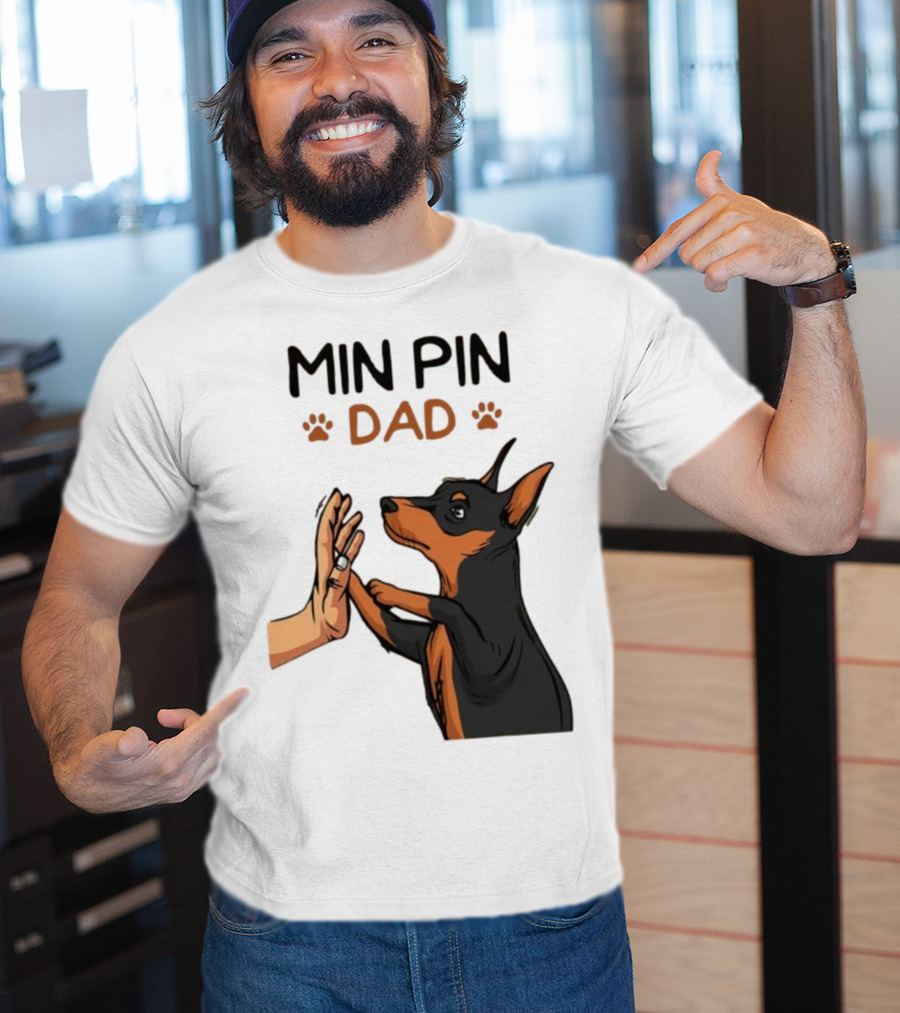 MIN PIN DAD Father's Day Dog Paw T-Shirt