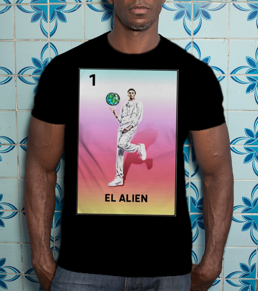 1 El Alien Basketball Earth Ball T-Shirt