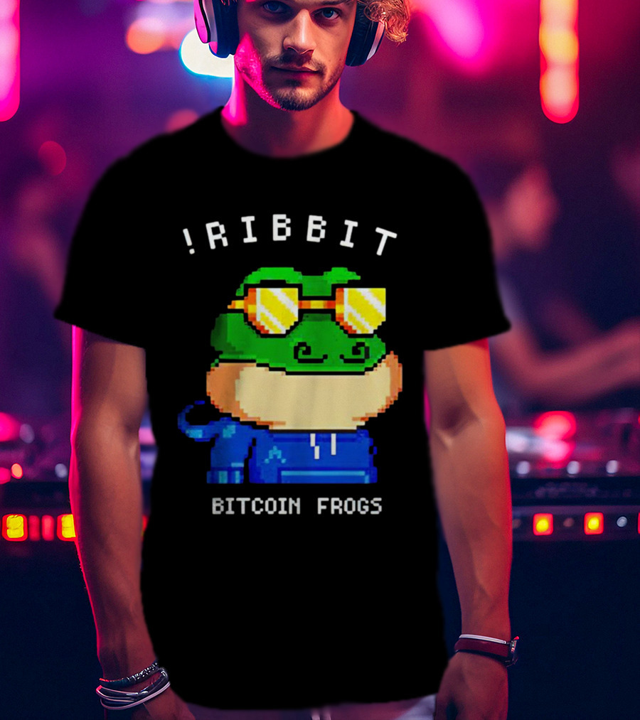 Ribbit Bitcoin Frogs Pixel Art Frog With Sunglasses T-Shirt