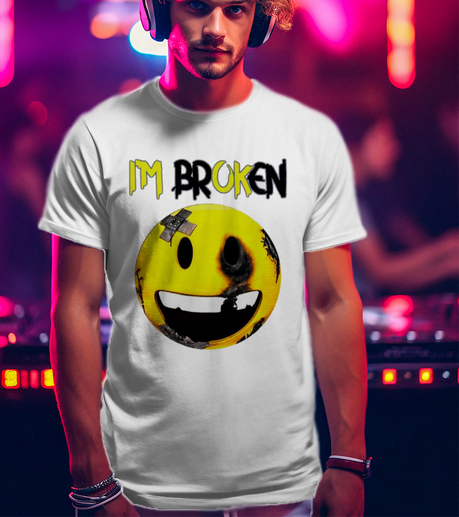 I'M BROKEN Smiley Burned And Patched Emo Smiley Face T-Shirt
