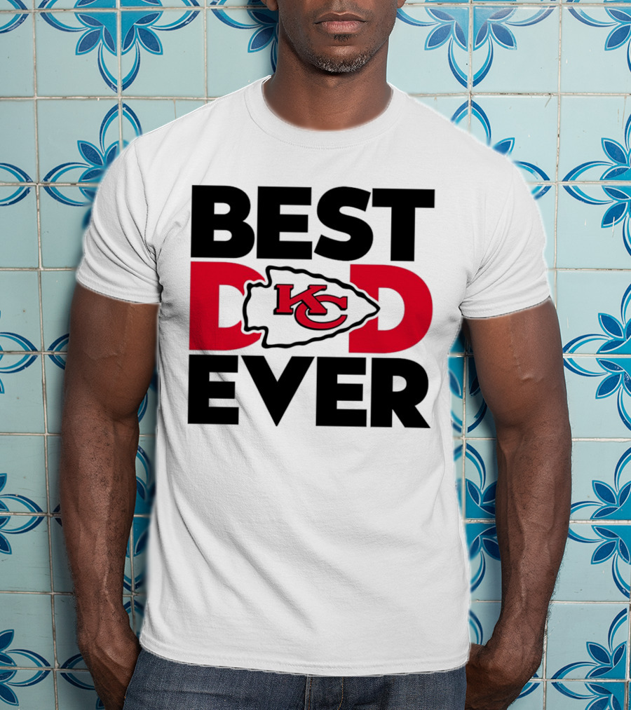 Best Dad Ever Kansas City Chiefs NFL Fan T-Shirt