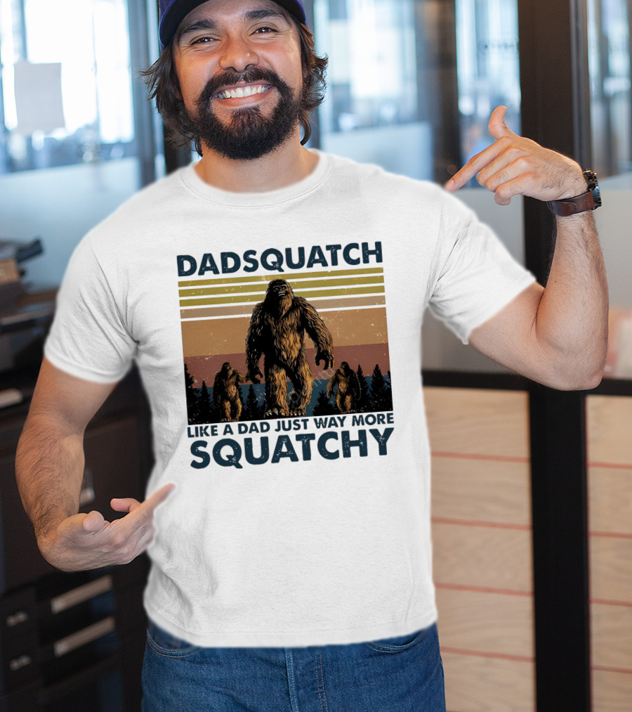 Dadsquatch Like A Dad Just Way More Squatchy Vintage Father's Day Retro Sunset T-Shirt