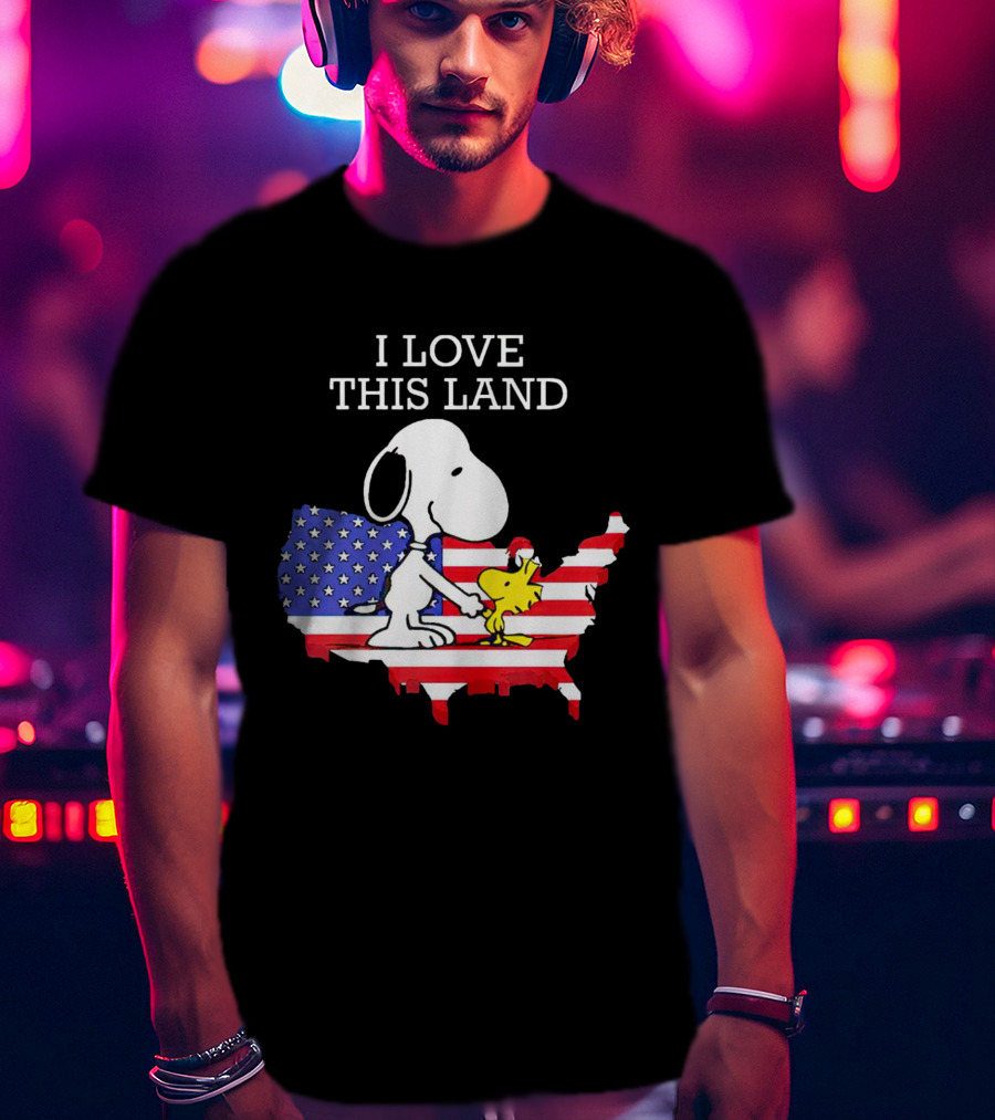 Snoopy Woodstock I Love This Land American Flag USA Map T-Shirt