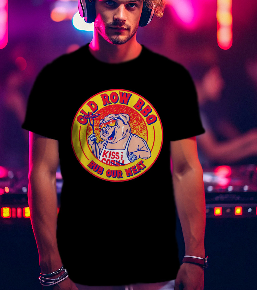 OLD ROW BBQ Rub Our Meat Kiss The Cook Pig Apron T-Shirt